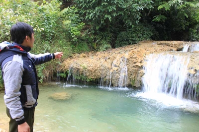 Một[-]khúc[-]suối[-]Hiêu